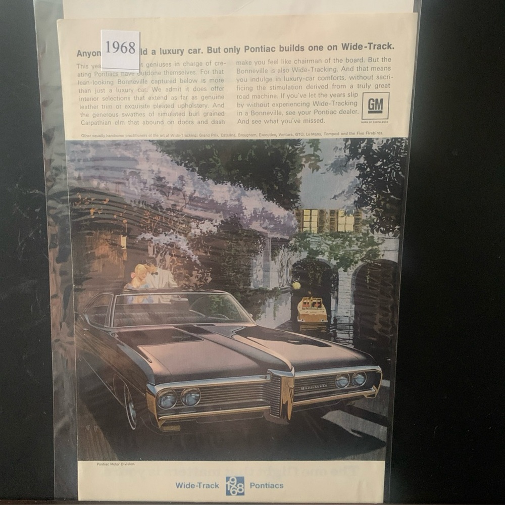 Vintage 1968 Pontiac Bonneville Luxury Built on Wide Track Ad Advertisement